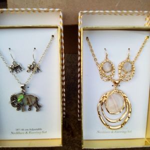 Costume jewelry for women and kids, keychains etc.